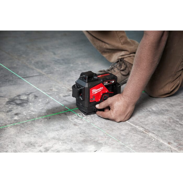 MILWAUKEE Laser a linee incrociate - immagine 3