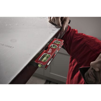 milwaukee livella torpedo compatta