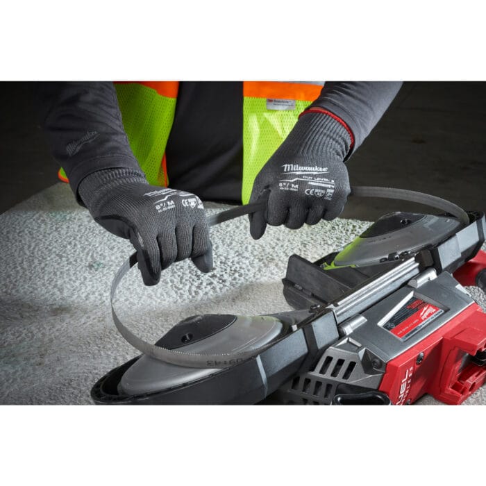 Milwaukee cut-resistant gloves