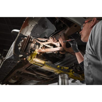 milwauke torcia a penna compatta 250l con batteria interna ricaricabile con usb