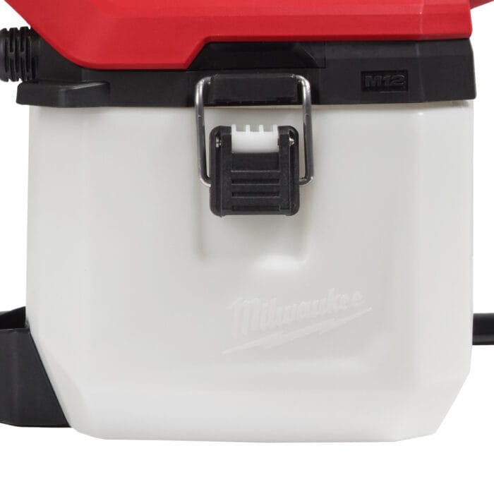 Milwaukee m12™ 3.7-liter chemical agent sprayer pump