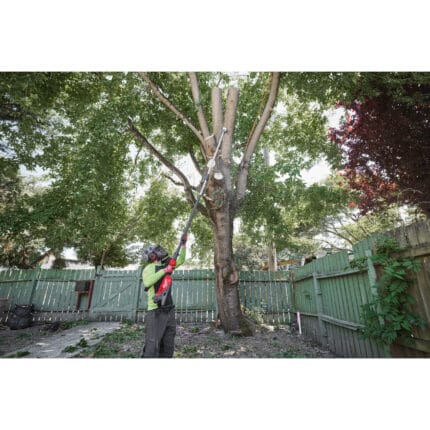 milwaukee potatore ad asta telescopico m18 fuel™ 30 cm